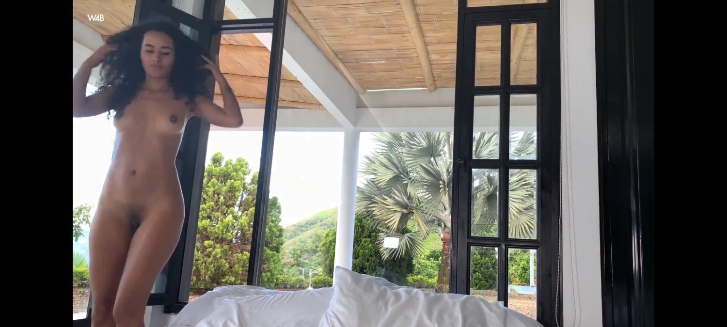 Mia Nix, my secret lover (images, captures & video) #fJgapI8K